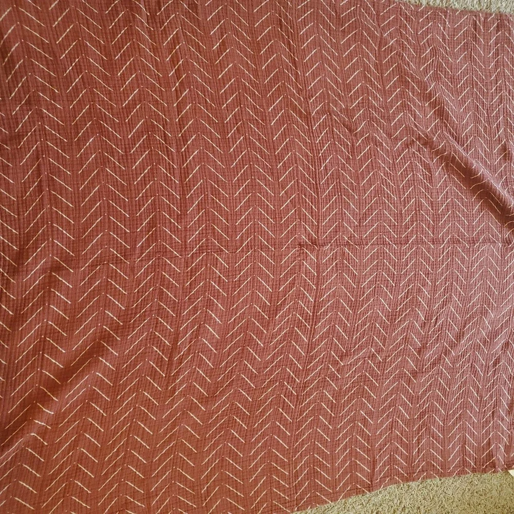 Itzy Ritzy Breastfeeding Boss Multi-Use Cover – a Nursing Cover, Swaddle